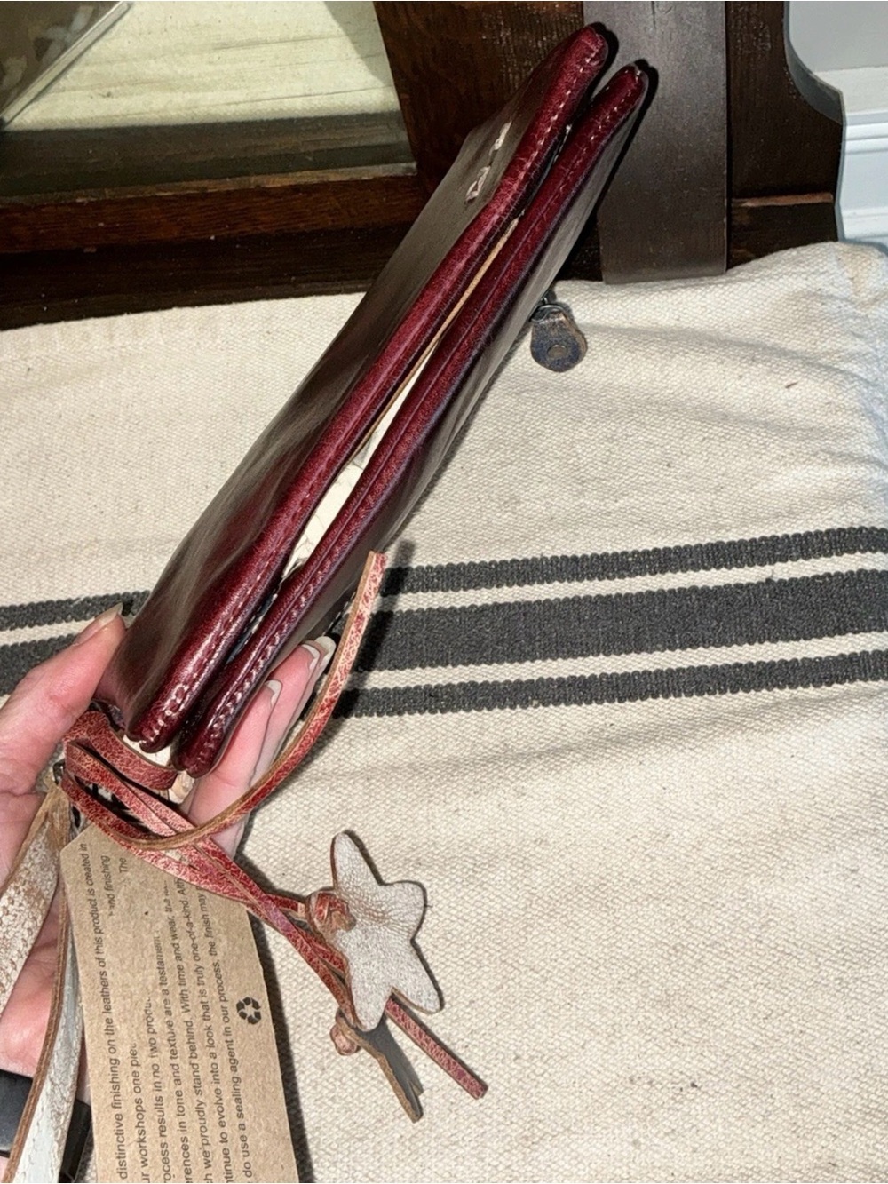 NWT Bed Stu Cadence Wallet Wristlet Crossbody Bag Red Americana Rustic MSRP $198 - Picture 6 of 15